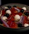 Insalate Mozzarella - Nonnas Pizzeria
