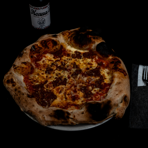 Pizza Bolognese