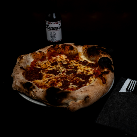 Pizza Bolognese - Nonnas Pizzeria