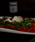 Caprese Teller - Nonnas Pizzeria