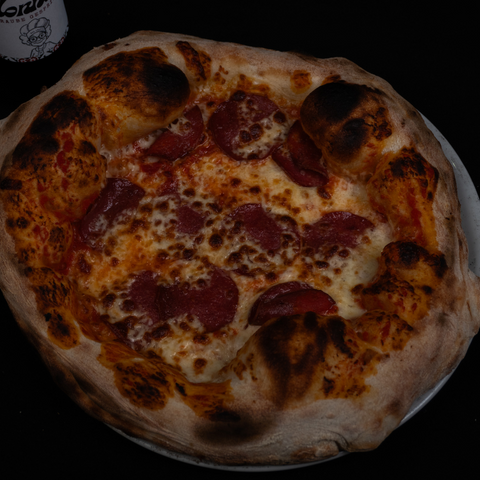Pizza Putensalami - Nonnas Pizzeria
